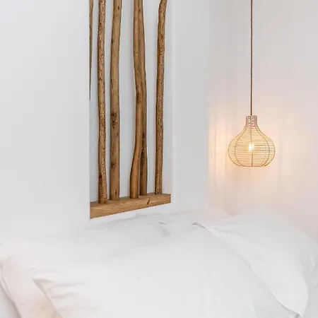 Holiday home White Luxurious I *