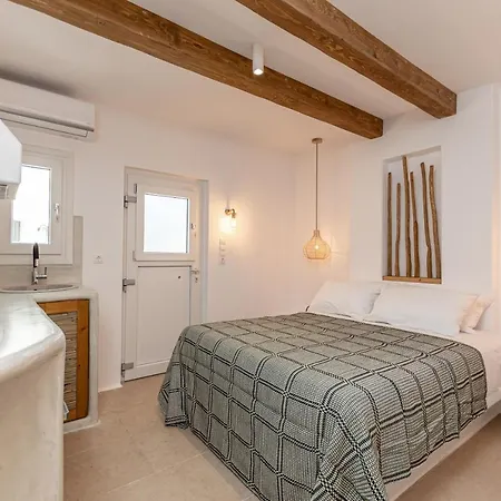 White Luxurious I Holiday home